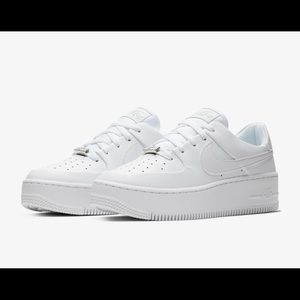 Nike Air Force One Sage Low worn Twice Sz. 8